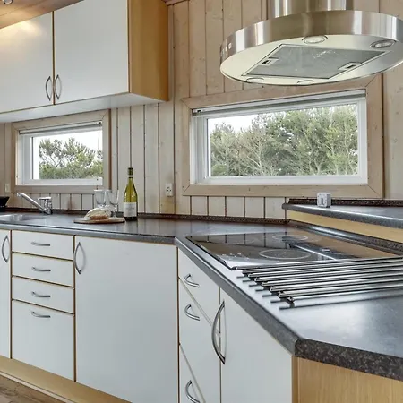 Jerg - 500m From The Sea By Interhome *