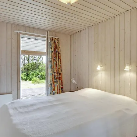 Jerg - 500m From The Sea By Interhome *