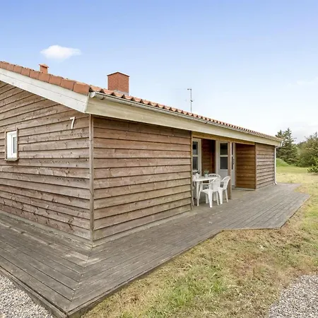 Dom wakacyjny Jerg - 500m From The Sea By Interhome